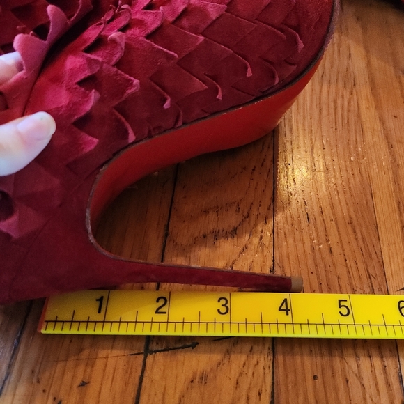 Christian Louboutin Red Suede Diplonana 120 Peep Toe Ankle Boots - Picture 12 of 13